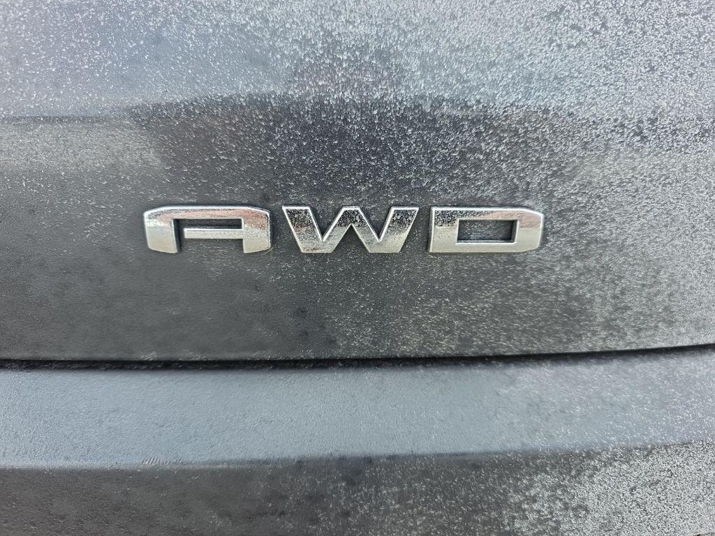 used 2021 GMC Acadia car, priced at $31,998