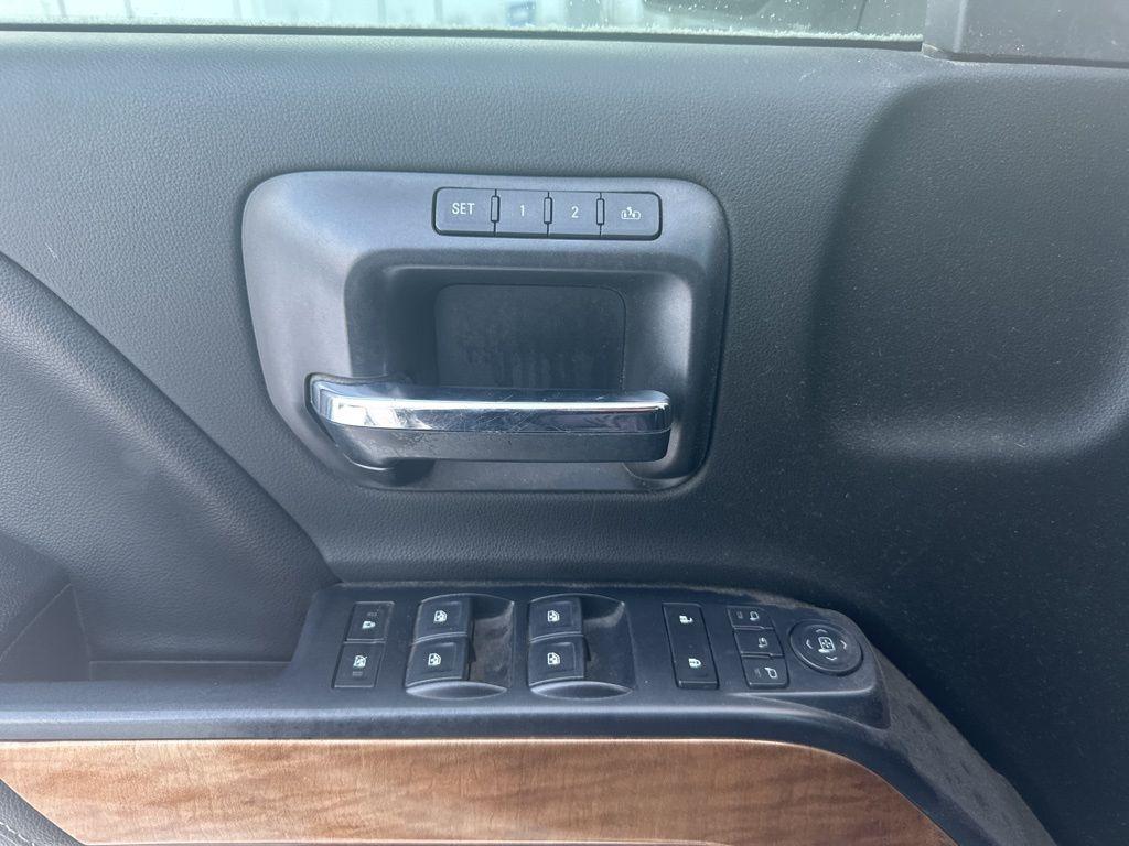 used 2018 Chevrolet Silverado 1500 car, priced at $25,999