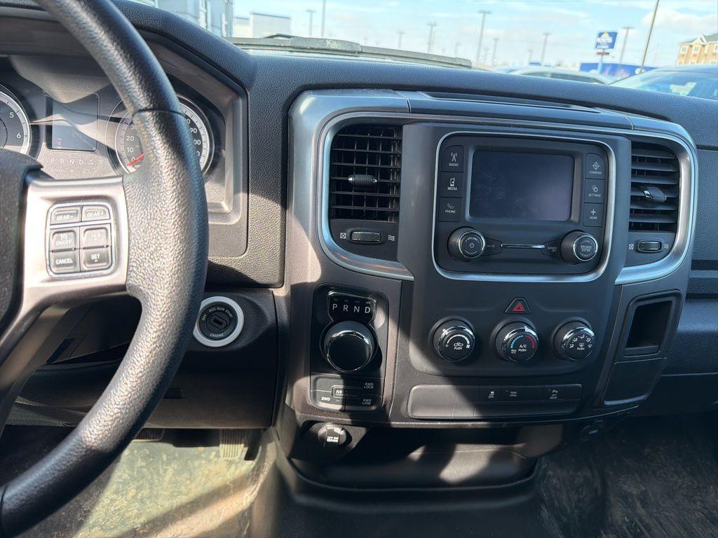 used 2021 Ram 1500 Classic car, priced at $24,998