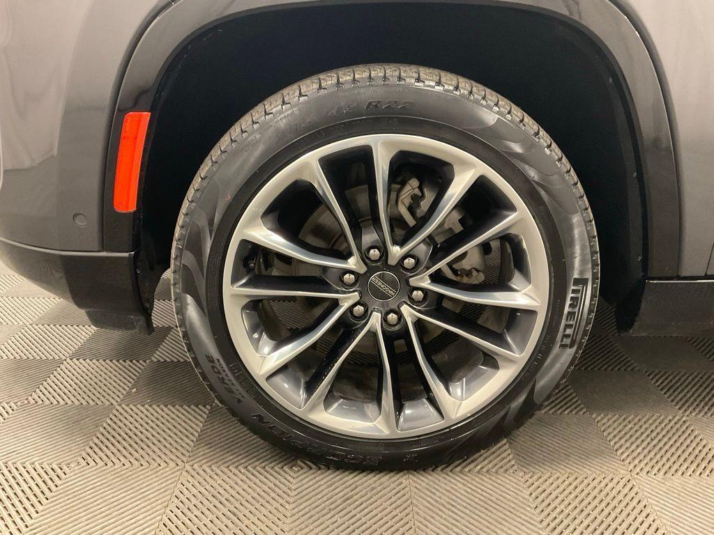 used 2023 Jeep Wagoneer L car, priced at $52,992