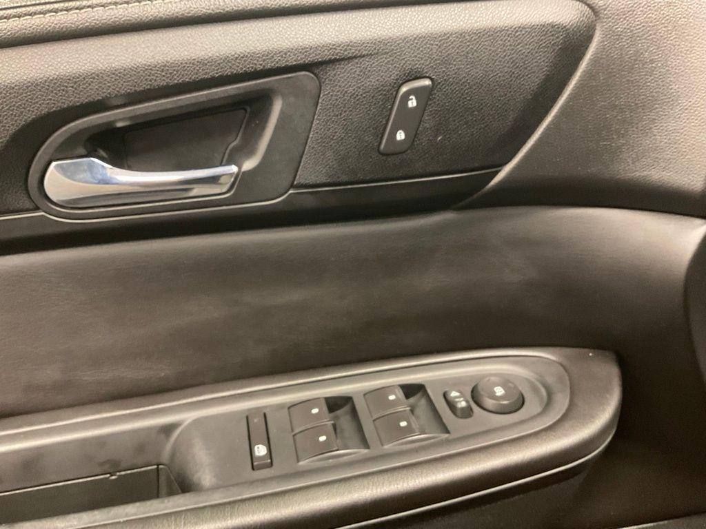 used 2015 Chevrolet Traverse car, priced at $8,778