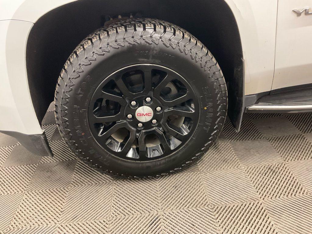 used 2018 GMC Yukon XL car, priced at $17,498
