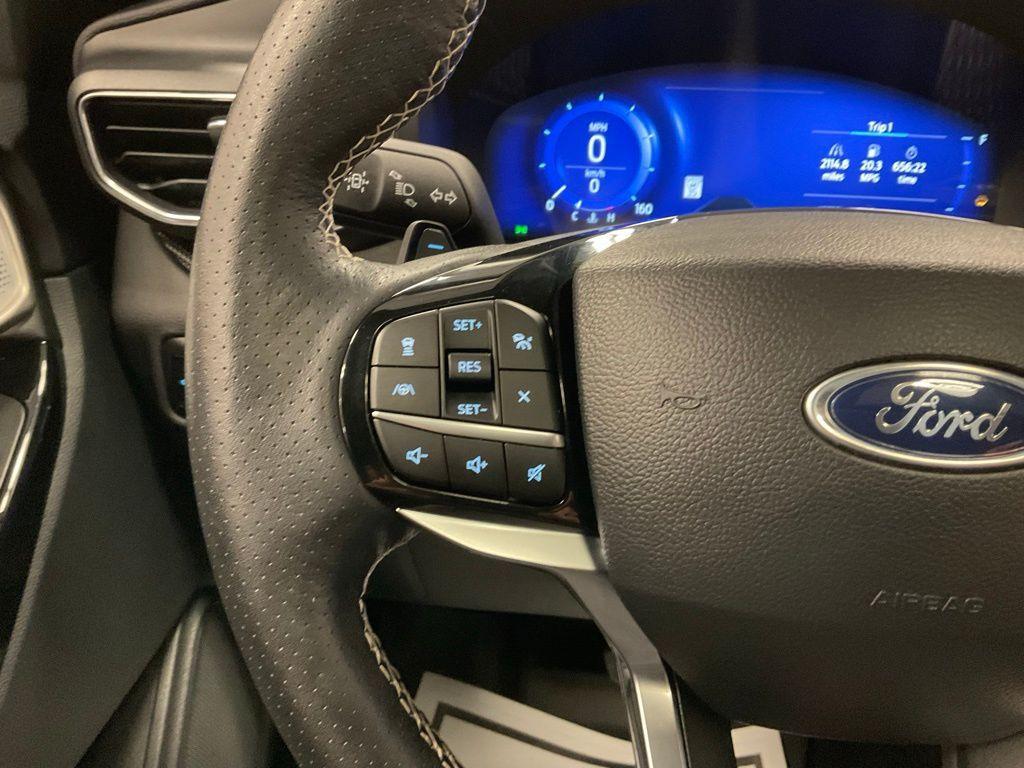 used 2023 Ford Explorer car, priced at $39,889