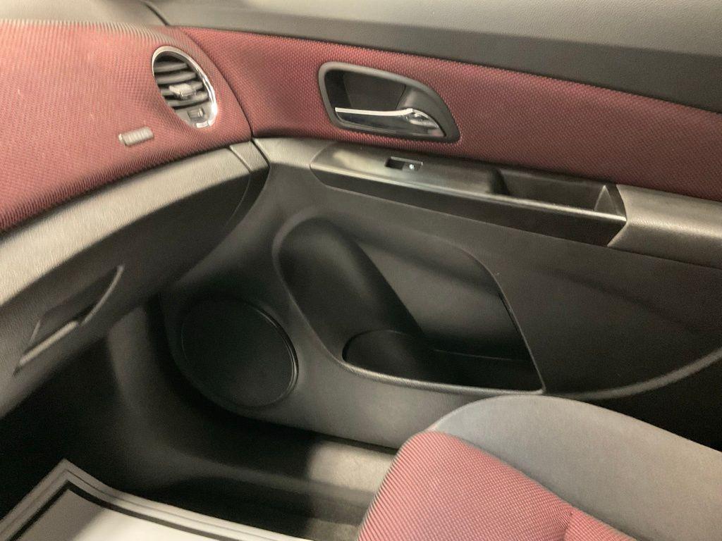 used 2014 Chevrolet Cruze car, priced at $5,498