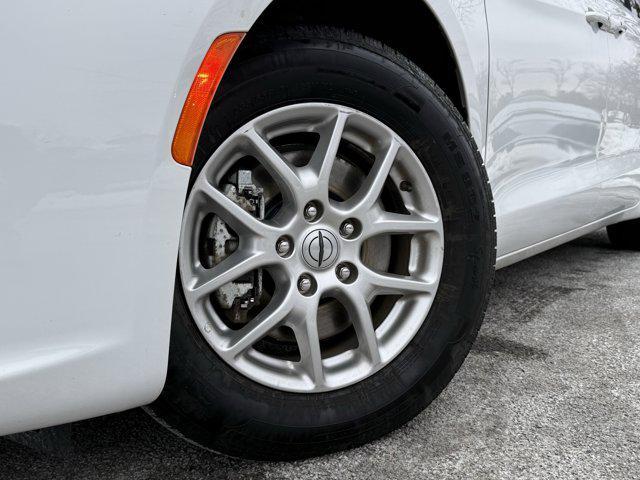 used 2023 Chrysler Pacifica car, priced at $24,397