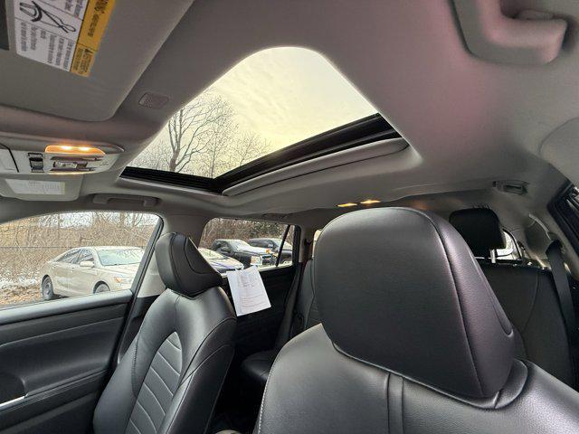 used 2022 Toyota Highlander car, priced at $33,000