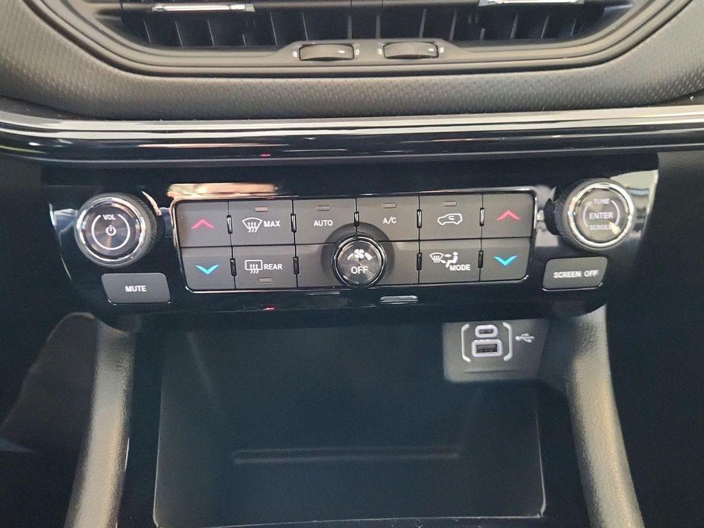 new 2026 Jeep Compass car, priced at $37,475