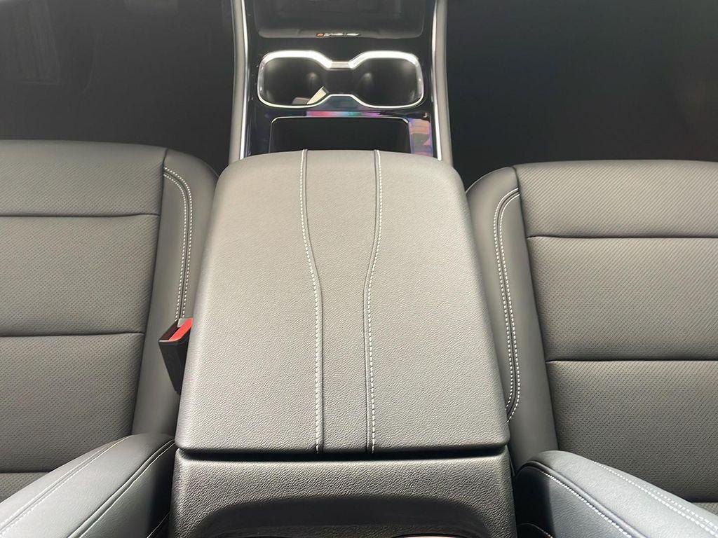new 2026 Chevrolet Traverse car, priced at $49,305