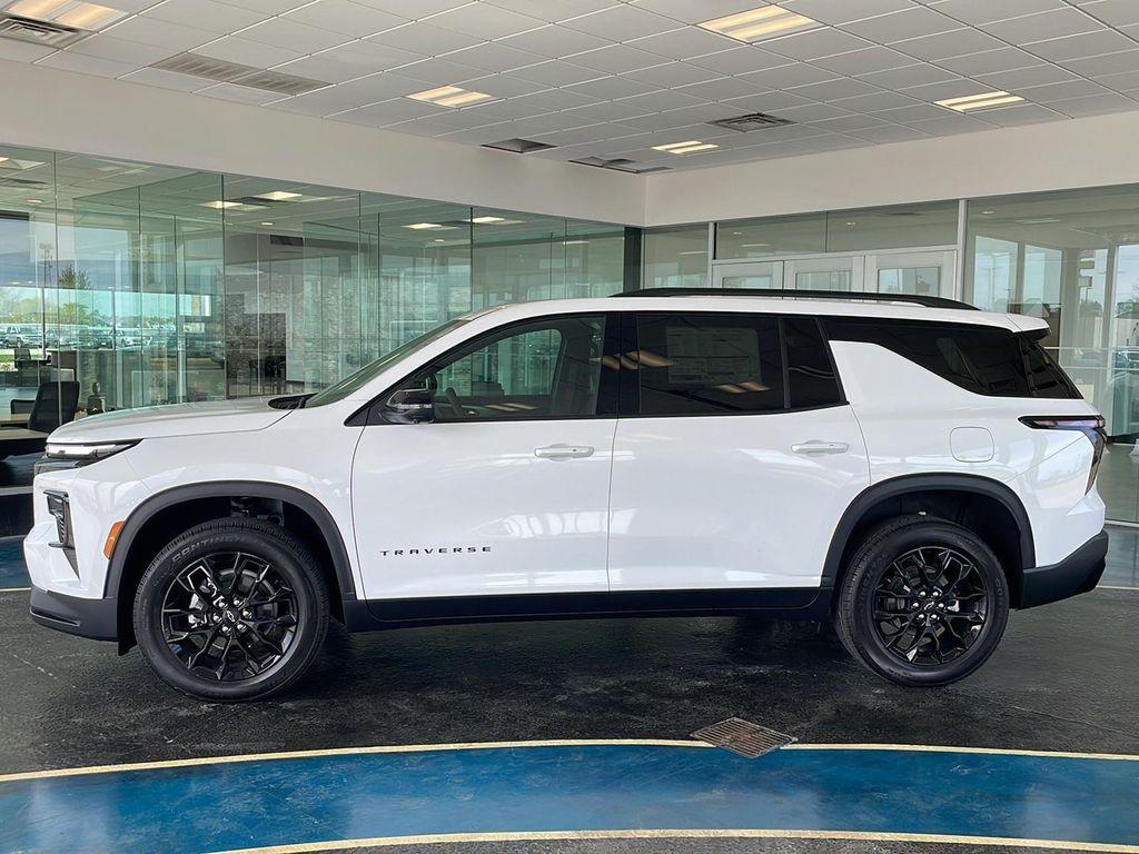 new 2026 Chevrolet Traverse car, priced at $49,305