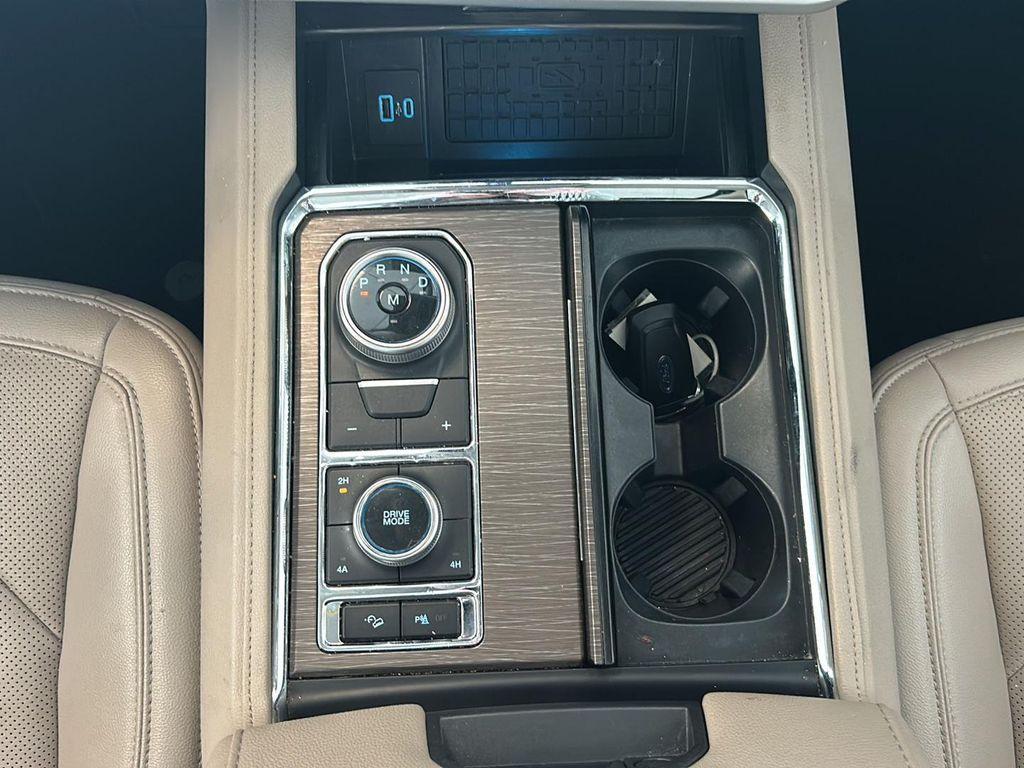 used 2024 Ford Expedition car, priced at $44,999
