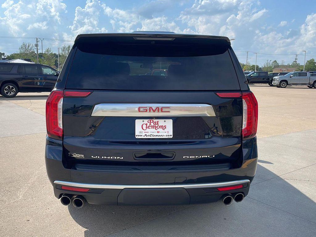 used 2023 GMC Yukon XL car