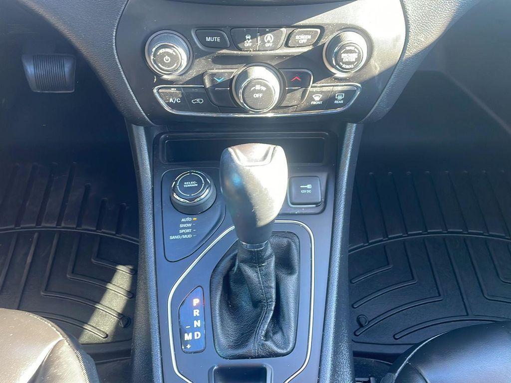 used 2019 Jeep Cherokee car, priced at $16,999