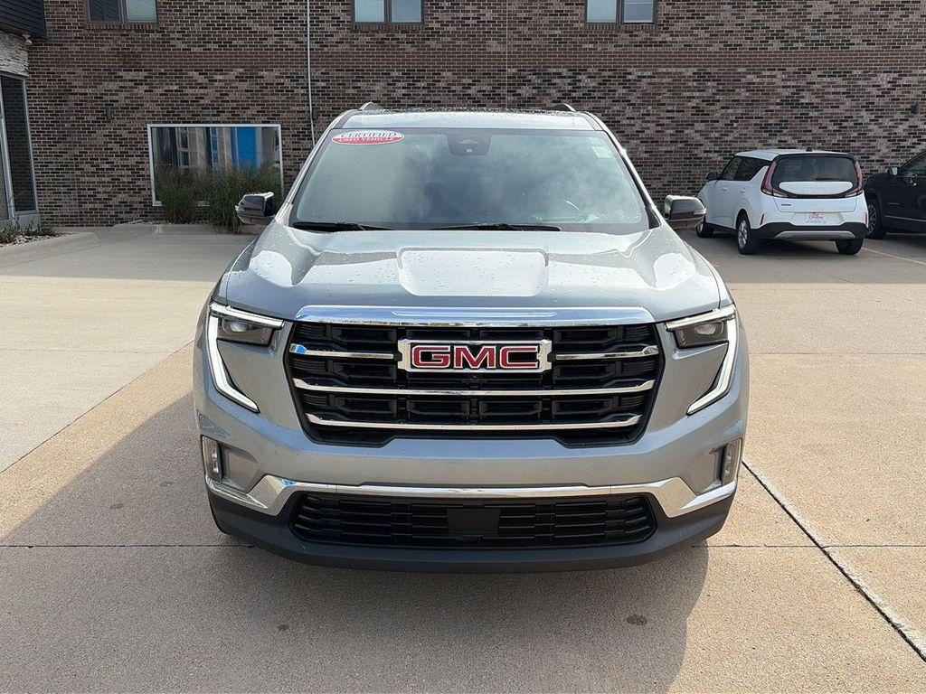 used 2024 GMC Acadia car