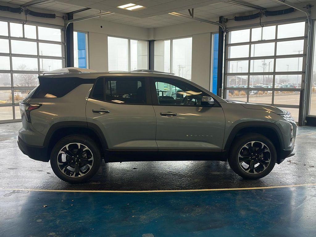 new 2026 Chevrolet Equinox car, priced at $36,390