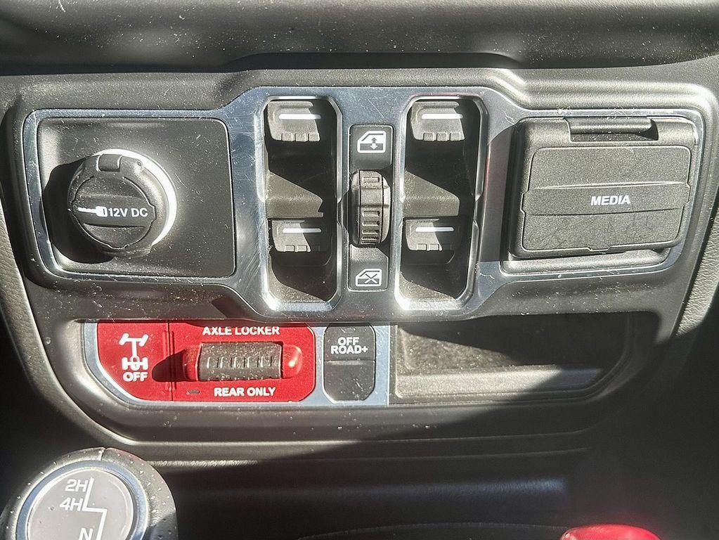 used 2023 Jeep Gladiator car, priced at $37,500