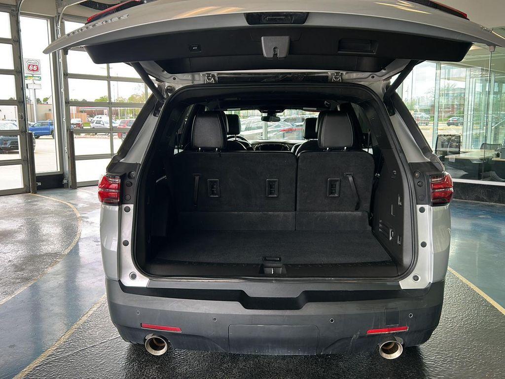 used 2022 Chevrolet Traverse car
