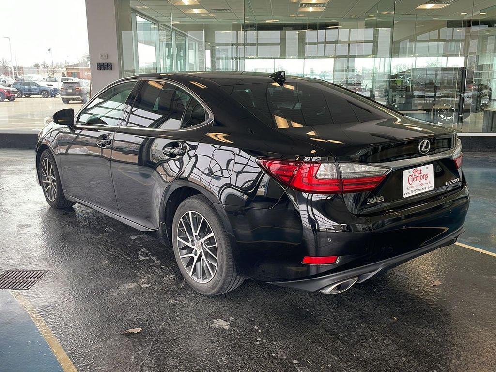 used 2016 Lexus ES 350 car, priced at $15,990