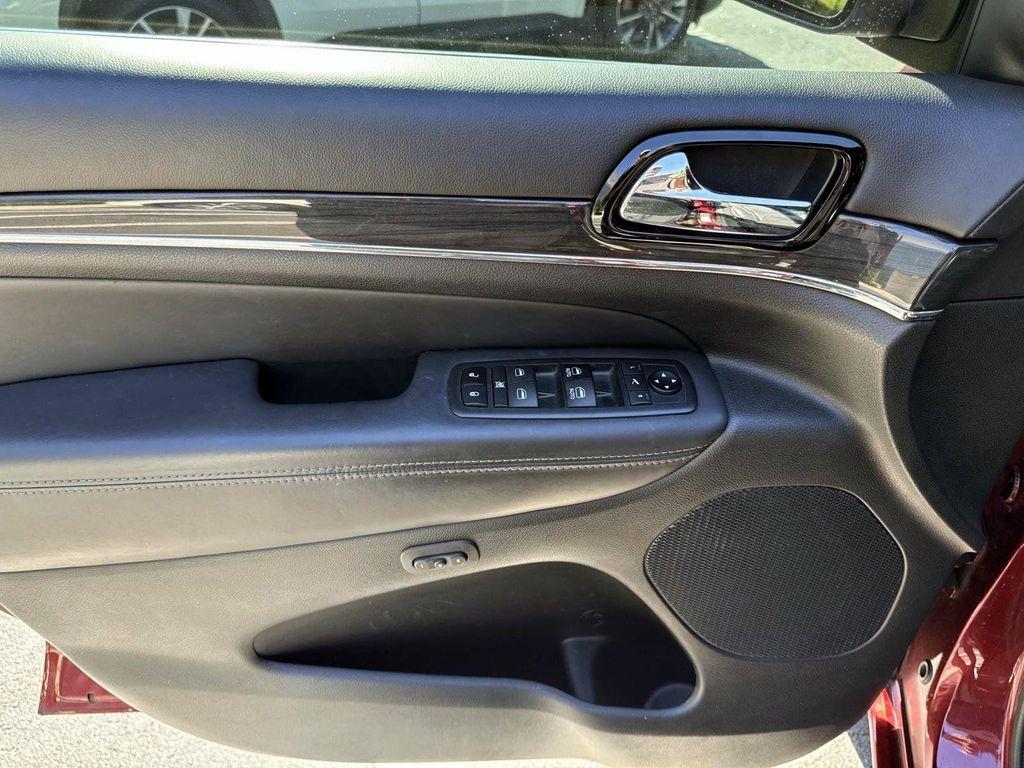 used 2019 Jeep Grand Cherokee car, priced at $18,907