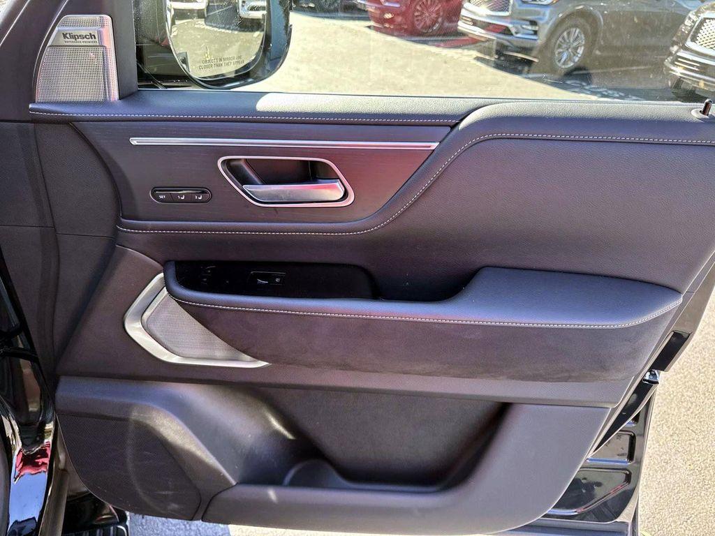 used 2025 INFINITI QX80 car, priced at $76,600