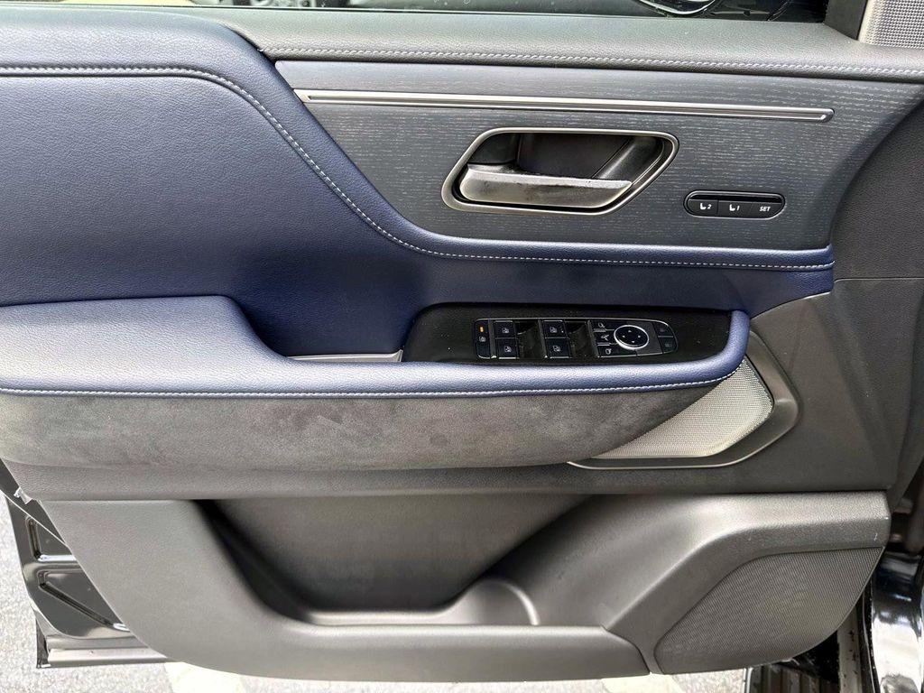 new 2026 INFINITI QX80 car, priced at $102,918