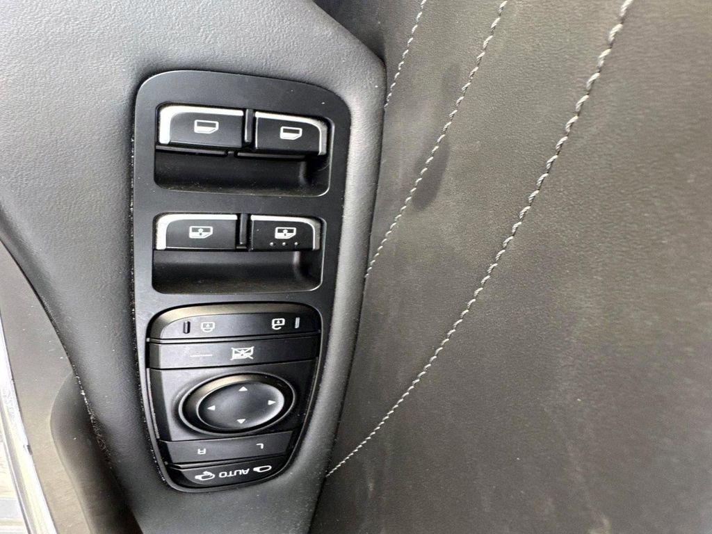 used 2022 Kia Stinger car, priced at $33,901