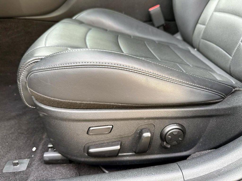 used 2022 Kia Stinger car, priced at $33,901