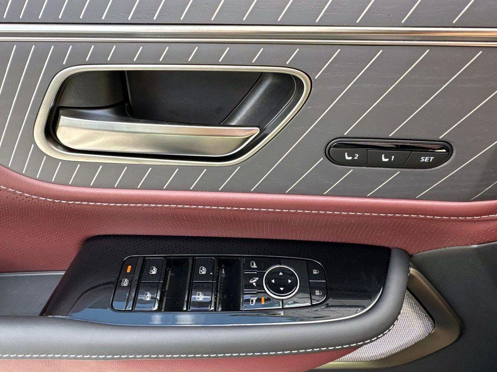 new 2026 INFINITI QX80 car, priced at $117,810