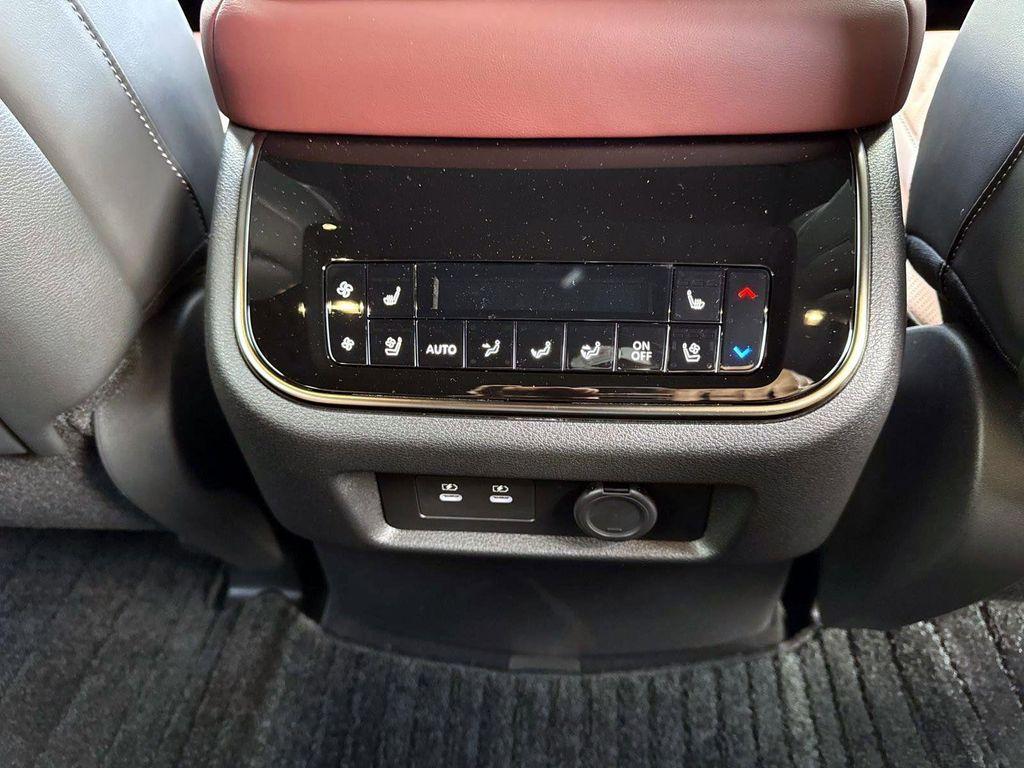 new 2026 INFINITI QX80 car, priced at $117,810