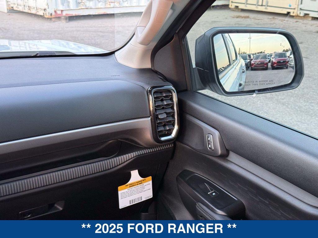 new 2025 Ford Ranger car, priced at $33,881