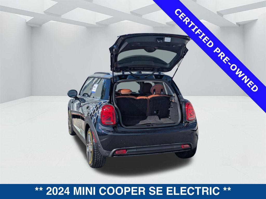 used 2024 MINI Hardtop car, priced at $22,400
