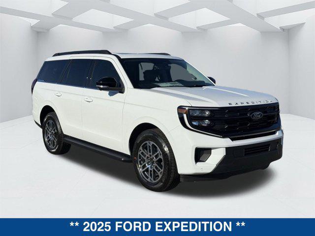 new 2025 Ford Expedition car, priced at $65,505