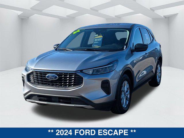 used 2024 Ford Escape car, priced at $18,997
