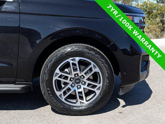 used 2025 Ford Expedition Max car, priced at $67,000