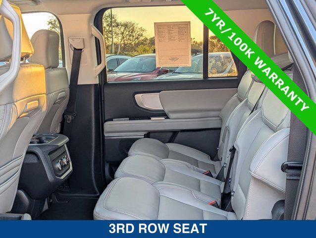used 2025 Ford Expedition Max car, priced at $67,000