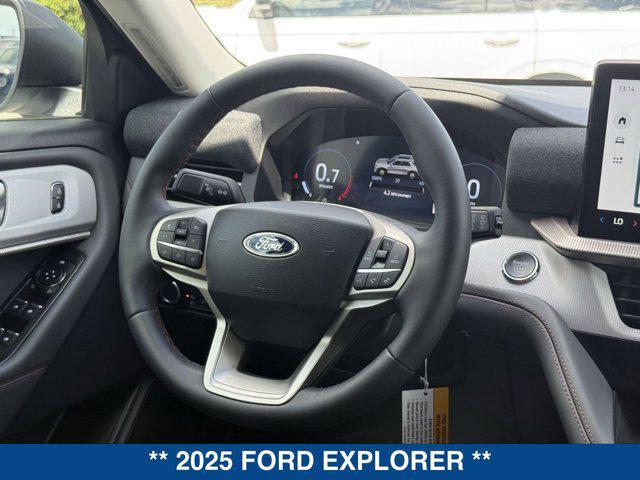 new 2025 Ford Explorer car, priced at $34,405