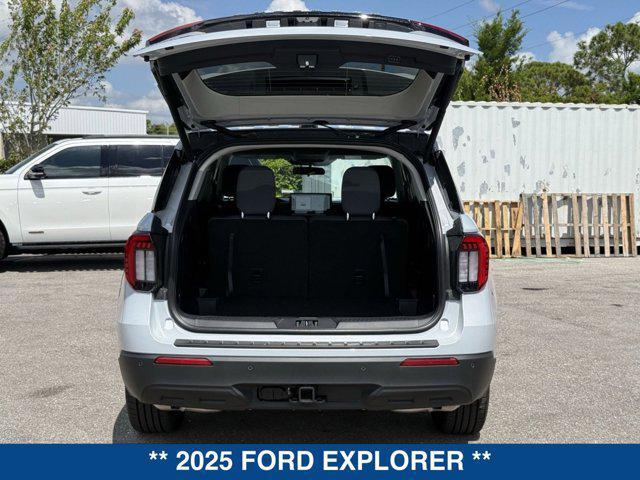 new 2025 Ford Explorer car, priced at $34,405