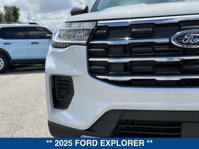 new 2025 Ford Explorer car, priced at $34,405