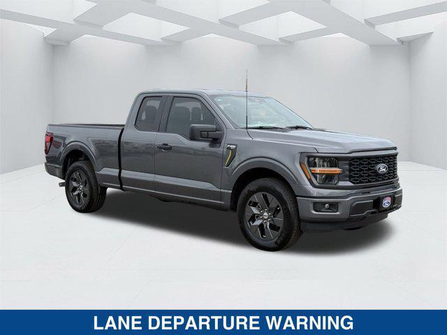 new 2025 Ford F-150 car, priced at $40,775