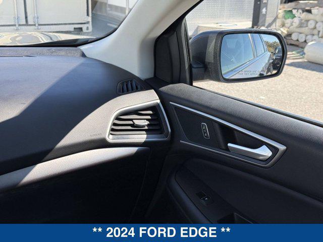 used 2024 Ford Edge car, priced at $24,500
