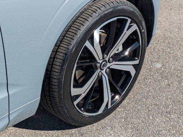 used 2022 Volvo XC60 car, priced at $23,800