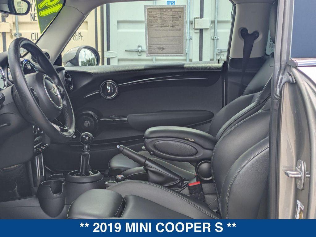 used 2019 MINI Hardtop car, priced at $19,500
