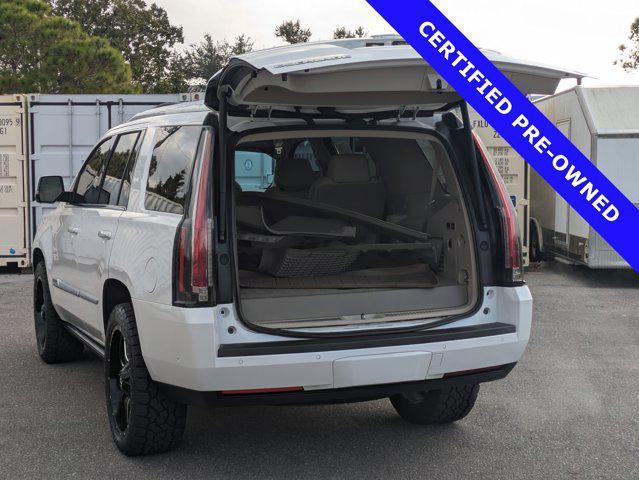 used 2020 Cadillac Escalade car, priced at $35,800