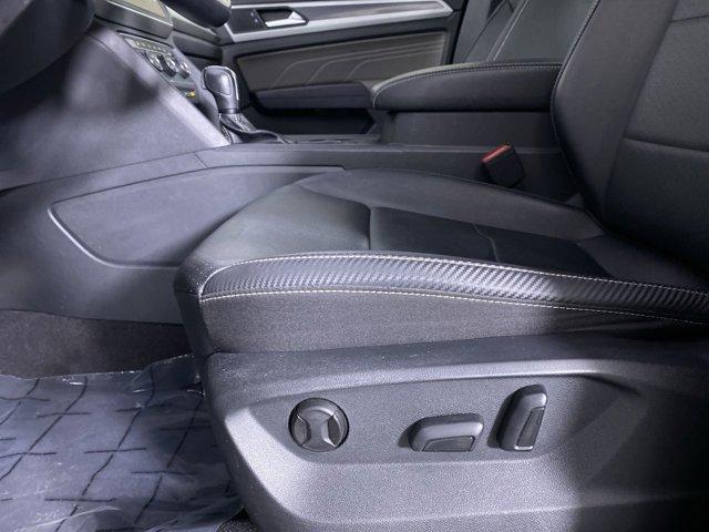 used 2021 Volkswagen Atlas Cross Sport car, priced at $18,990