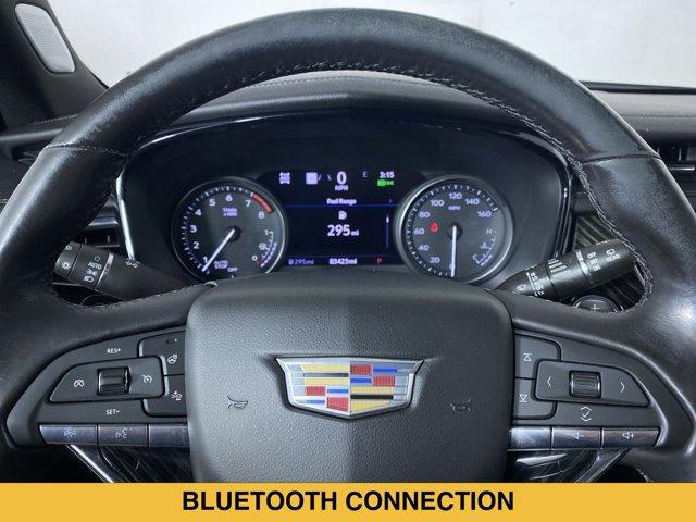used 2022 Cadillac XT6 car, priced at $28,990
