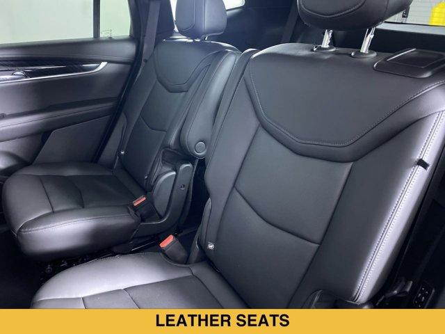 used 2022 Cadillac XT6 car, priced at $28,990