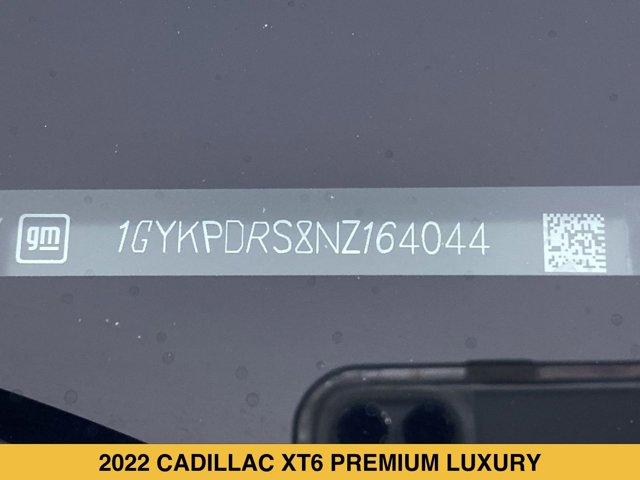 used 2022 Cadillac XT6 car, priced at $28,990