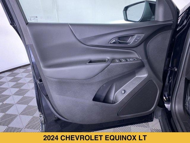used 2024 Chevrolet Equinox car, priced at $23,490