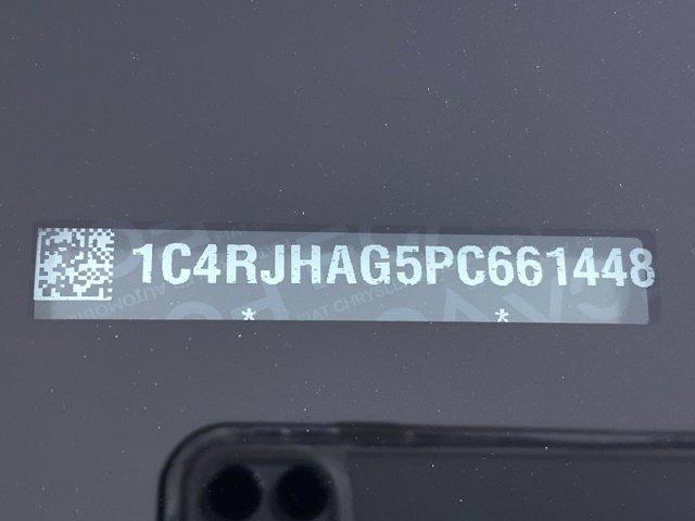 used 2023 Jeep Grand Cherokee car, priced at $31,490