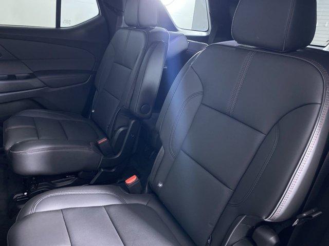 used 2023 Chevrolet Traverse car, priced at $36,990