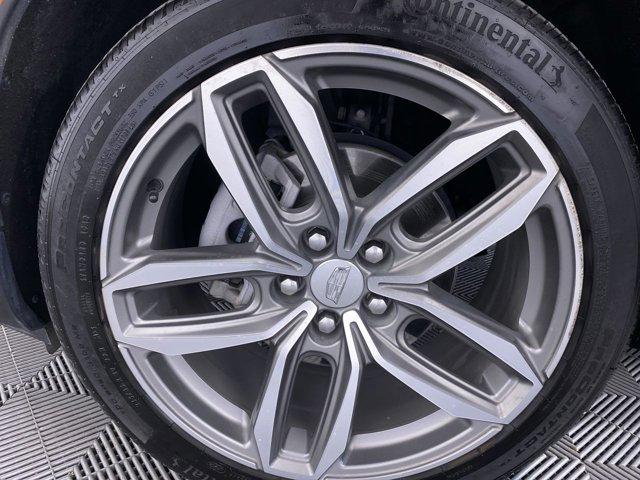 used 2023 Cadillac XT4 car, priced at $28,490